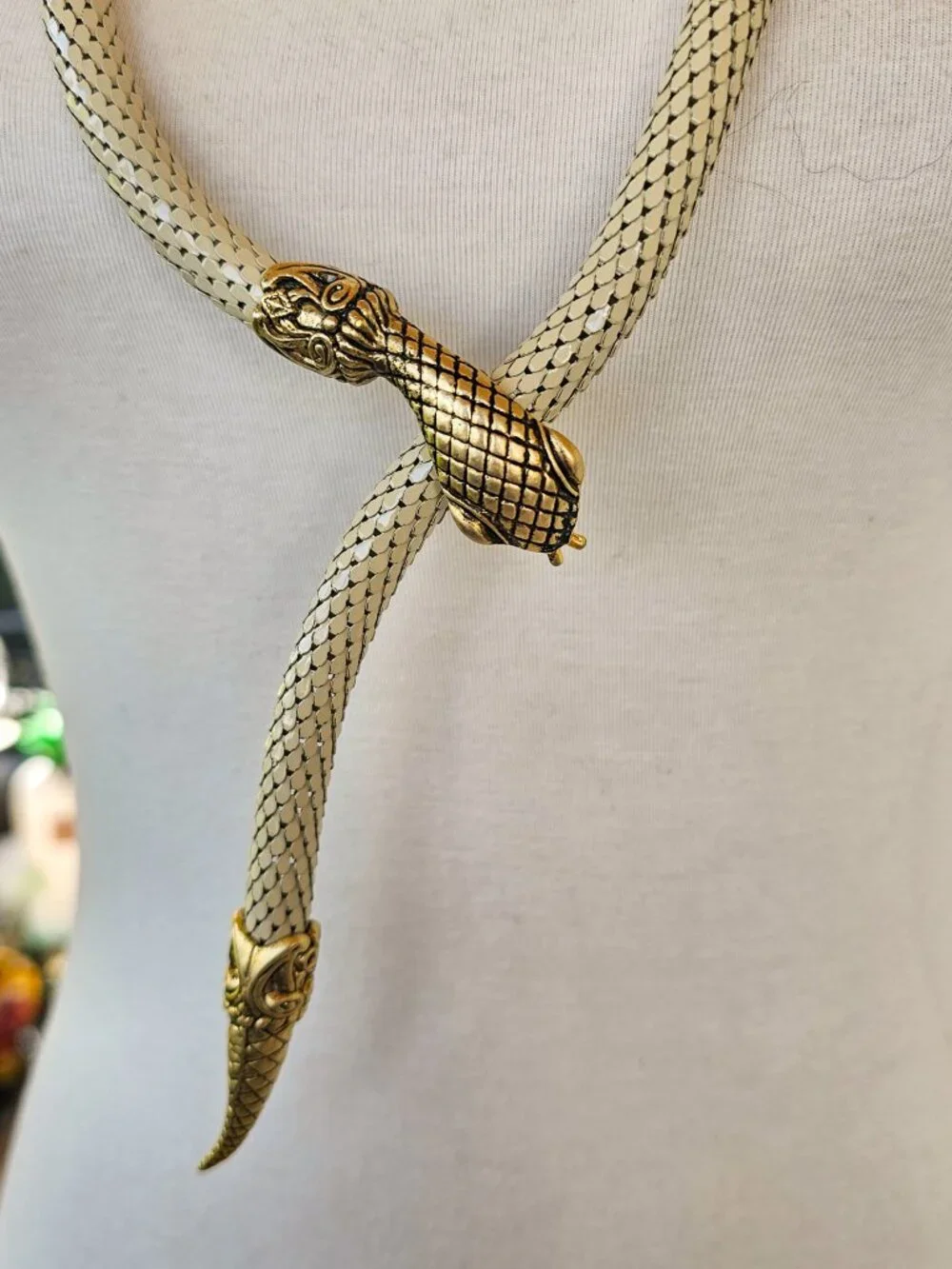 70s 80s Dl Auld Vintage Designer Cream Gold Tone Snake Mesh Belt Necklace